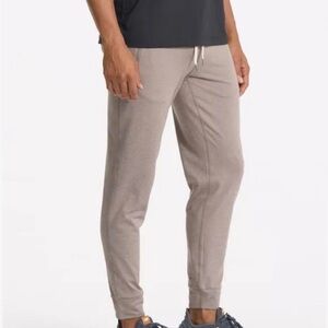Vuori Unisex Performance Like NEW Joggers